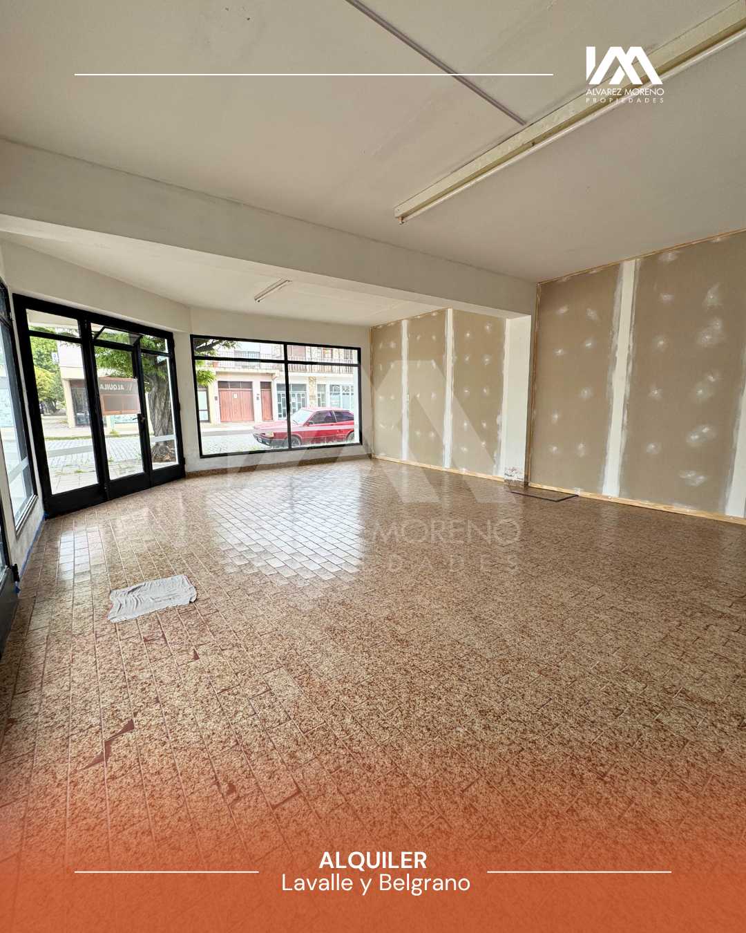 Alvarez Moreno Propiedades - Brinda asesoramiento y soluciones a nuestros clientes en lo que se refiera al mercado inmobiliario. Ventas, tasaciones, alquileres de todo tipo de propiedades$750.000  LOCAL EN INMEJORABLE ESQUINA COMERCIAL