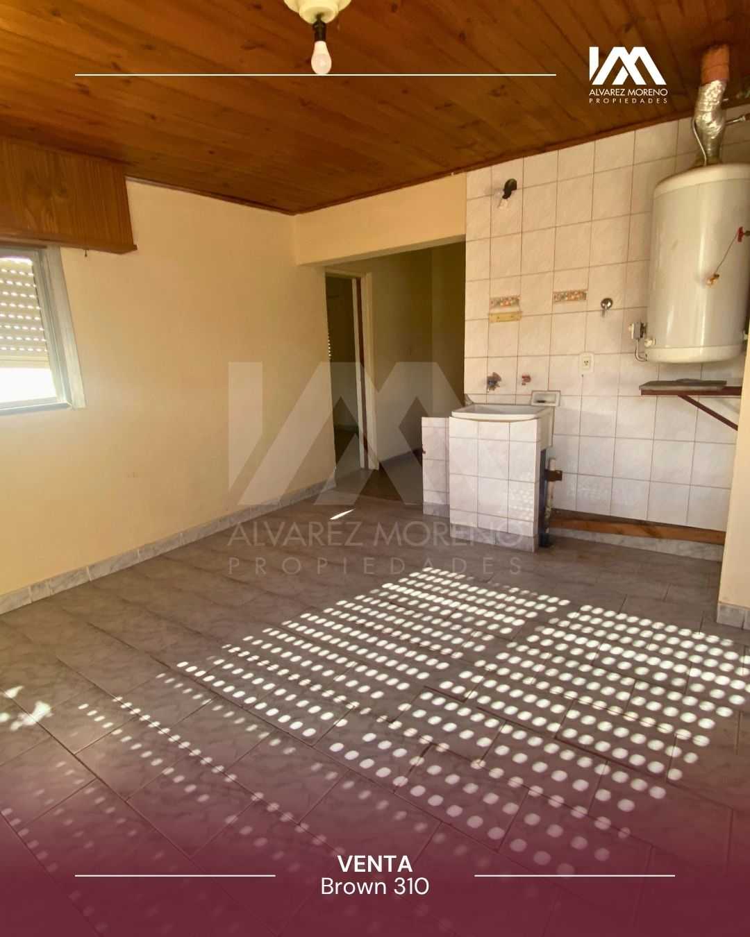 Alvarez Moreno Propiedades - Brinda asesoramiento y soluciones a nuestros clientes en lo que se refiera al mercado inmobiliario. Ventas, tasaciones, alquileres de todo tipo de propiedadesEn venta Casa con Depto y local aledaño- Uriburu y Brown