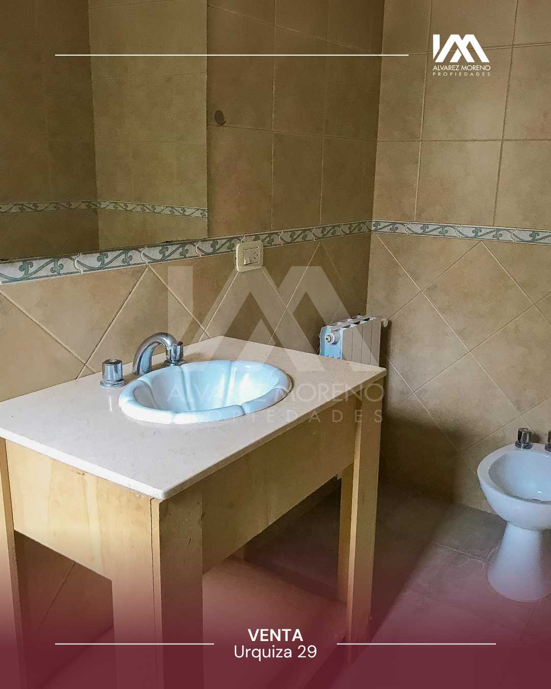 Alvarez Moreno Propiedades - Brinda asesoramiento y soluciones a nuestros clientes en lo que se refiera al mercado inmobiliario. Ventas, tasaciones, alquileres de todo tipo de propiedadesHERMOSA CASA EN VENTA