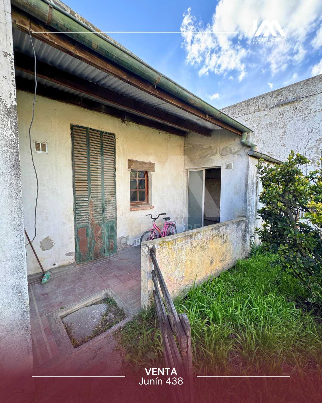 Alvarez Moreno Propiedades - Brinda asesoramiento y soluciones a nuestros clientes en lo que se refiera al mercado inmobiliario. Ventas, tasaciones, alquileres de todo tipo de propiedadesUSD 67.000- CASA CON LOCAL COMERCIAL