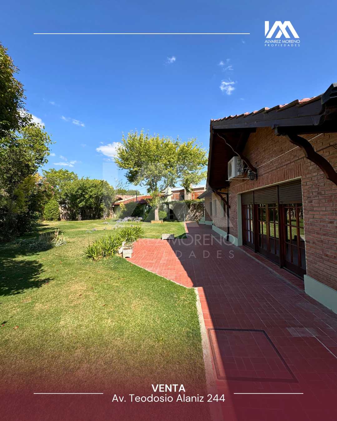 Alvarez Moreno Propiedades - Brinda asesoramiento y soluciones a nuestros clientes en lo que se refiera al mercado inmobiliario. Ventas, tasaciones, alquileres de todo tipo de propiedadesHERMOSA CASA EN BARRIO RESIDENCIAL